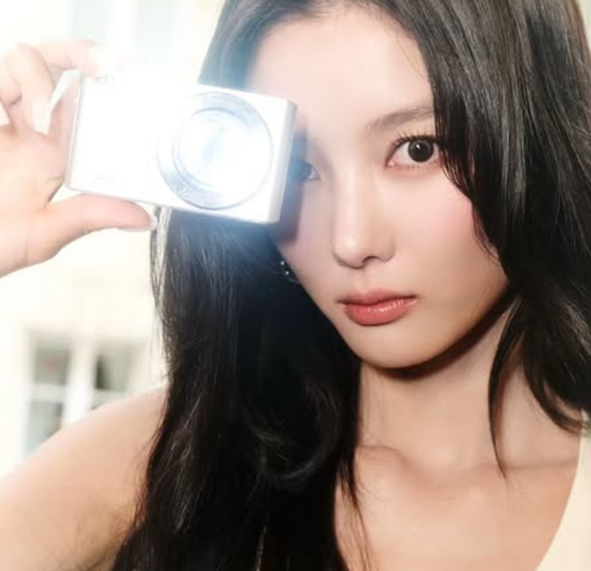 yoojung and her unreal visuals