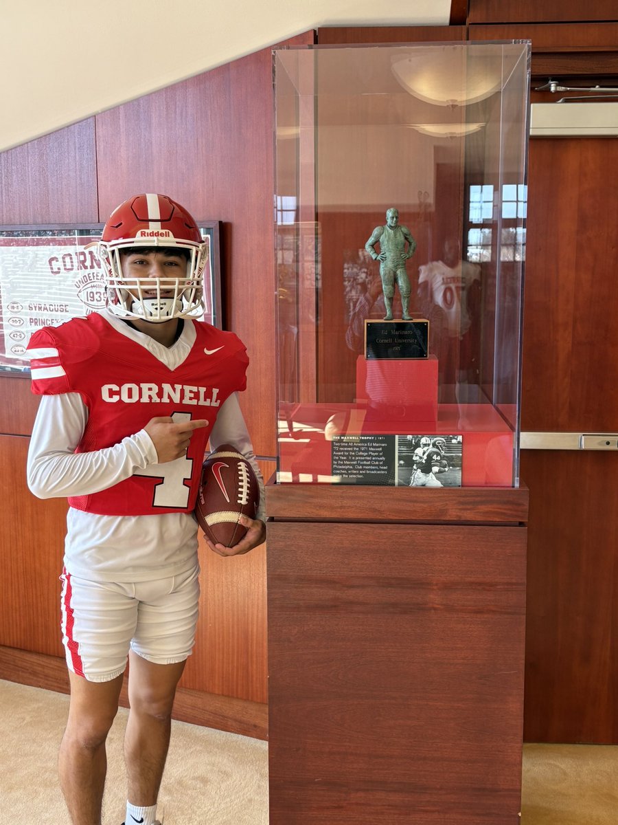 I had a wonderful visit this past weekend at Cornell University! It’s an incredible university with even better people. Thank you to all the coaches and players for their great hospitality. Special thank you to <a href="/TierneyAidan/">Aidan Tierney</a> for putting the day together for my family and I.