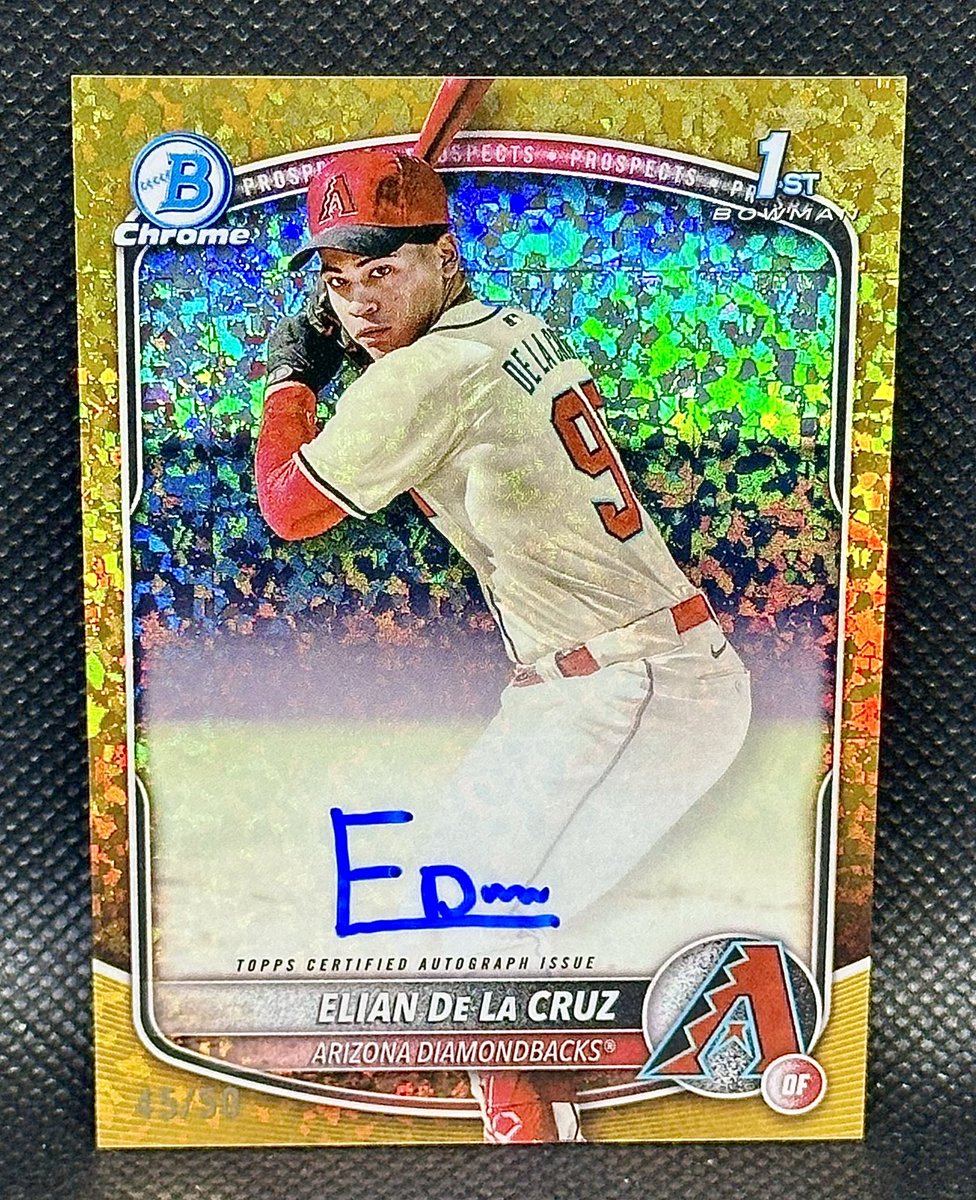 Wcdubya's tweet photo. Another day, another @deepfriedbreaks mailer with flames in it!! Bowman Chrome can't stop, won't stop! #Prospectin #GoldDiggin #DeepFriedFire https://t.co/4g6d6iGapK
