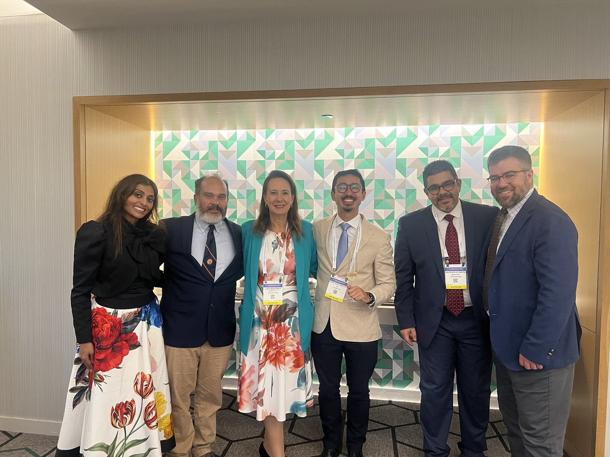 LYohanathan's tweet image. At the Mayo Clinic alumni reception @ #ACS2025 such a wonderful time to connect with colleagues and friends @MayoClinic @MayoSurgery @MayoClinicSurg @DrJudyBoughey  and our favorite  @FlavioRochaMD