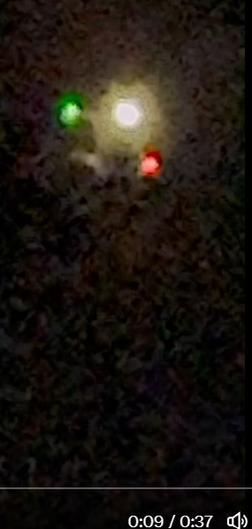 Gnothi_Ipse's tweet photo. UAP orbs like drone : https://t.co/VP0oImt96H