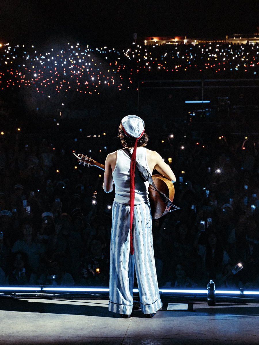 coneworldhq's tweet image. salt lake city!!! u were conan’s biggest show yet!! thank u for such a special night!!