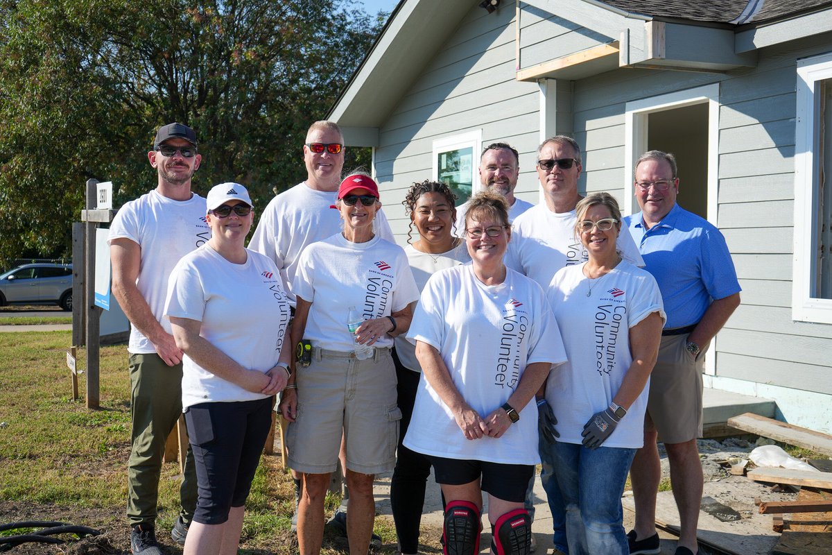 This past Friday and Saturday, the <a href="/BankofAmerica/">Bank of America</a> #Wichita team, including 4 #BofA alumni, partnered with <a href="/WichitaHabitat/">Wichita Habitat for Humanity</a> to renovate one of 16 homes in the Rock the Block area to support our community and the efforts for affordable housing.