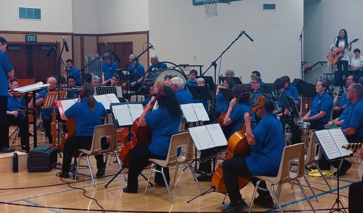 svorchestras's tweet image. Our Simi Valley Community Orchestra &amp;amp; Choir performed a thank-you concert at the LDS Church—a chance to give back to those who’ve supported our rehearsals. 🫶 The set included Moon River, Singin’ in the Rain, The Greatest Showman, 007, and more! Christmas concerts coming soon! 🎶