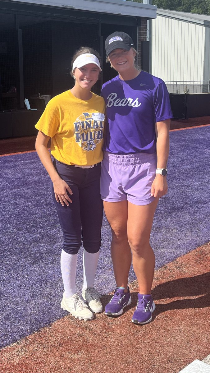 Thank you <a href="/UCASoftball/">UCA Softball</a> for having me at your camp on Sunday! It was a great atmosphere and I’m grateful for the opportunity! Go Bears! <a href="/CoachLucas_/">Coach Lucas</a> <a href="/epicpremierstl/">Epic Premier 18U STL</a>
