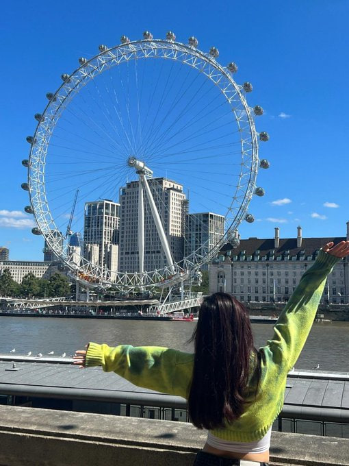 isabelle16554's tweet image. Let us cherish these fleeting moments. 🌍