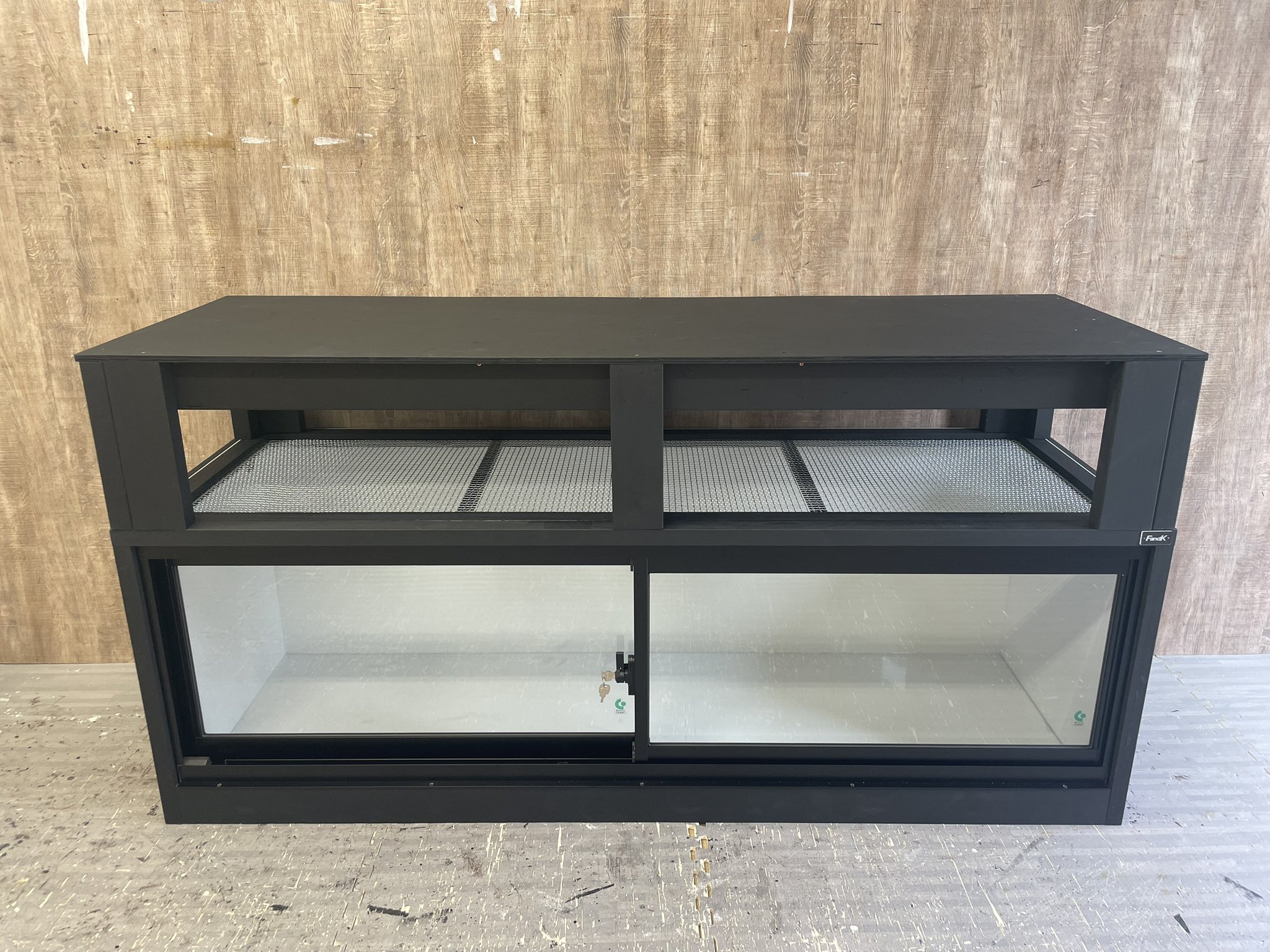 ＦandＫ爬虫類木製ケージ　アルミサッシ仕様　オーダ可 爬虫類ケージ アルミサッシ FandK爬虫類木製ケージ アルミ