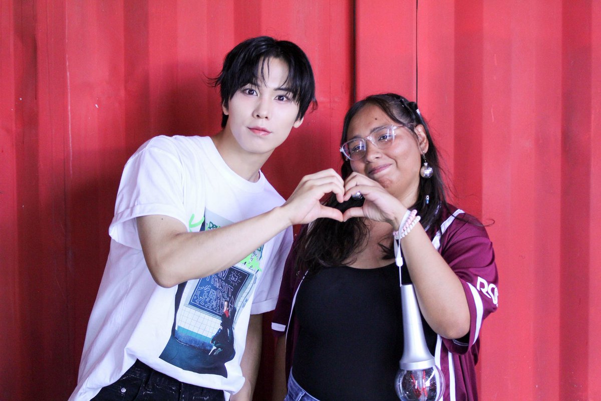 _roha's tweet image. Después de 10 años, conocí al amor de mi vida 💜