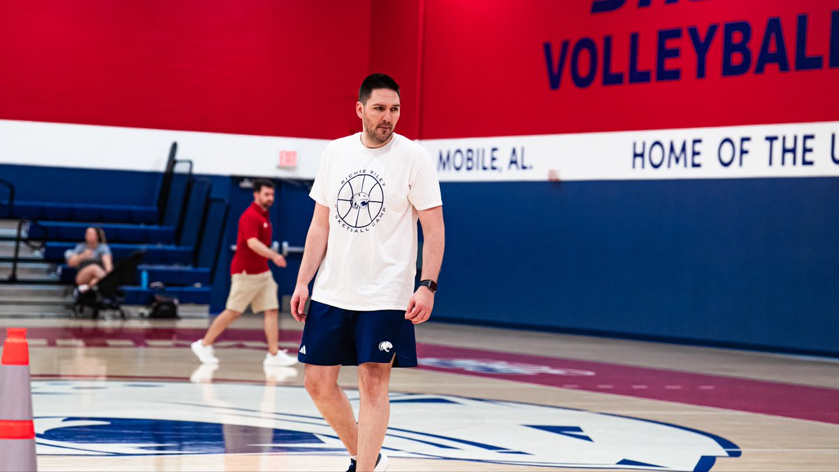 Happy National Coaches Day to the best in the business 🫡

#LSF | #BurnTheBoats🔥🚤