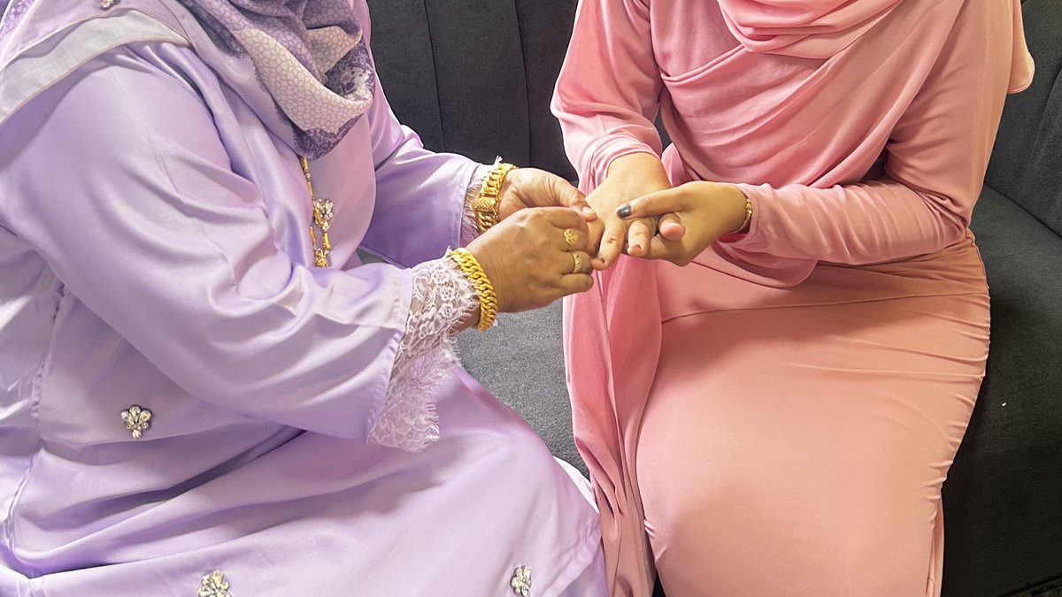 beeblya's tweet photo. Plot twist: tunang orang 🤍 https://t.co/2hj2SlqZOw