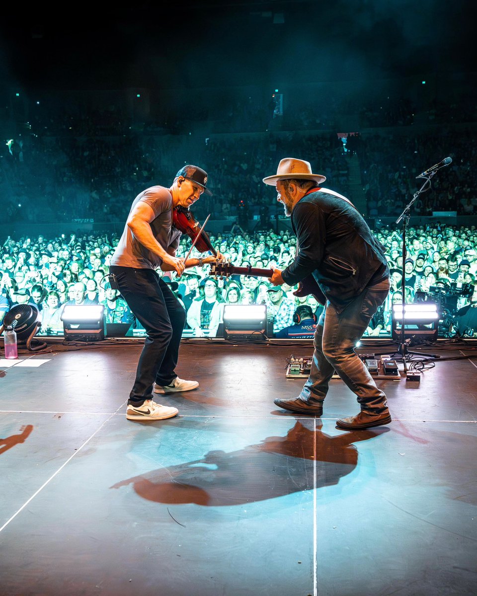 Zac Brown Band tweet media