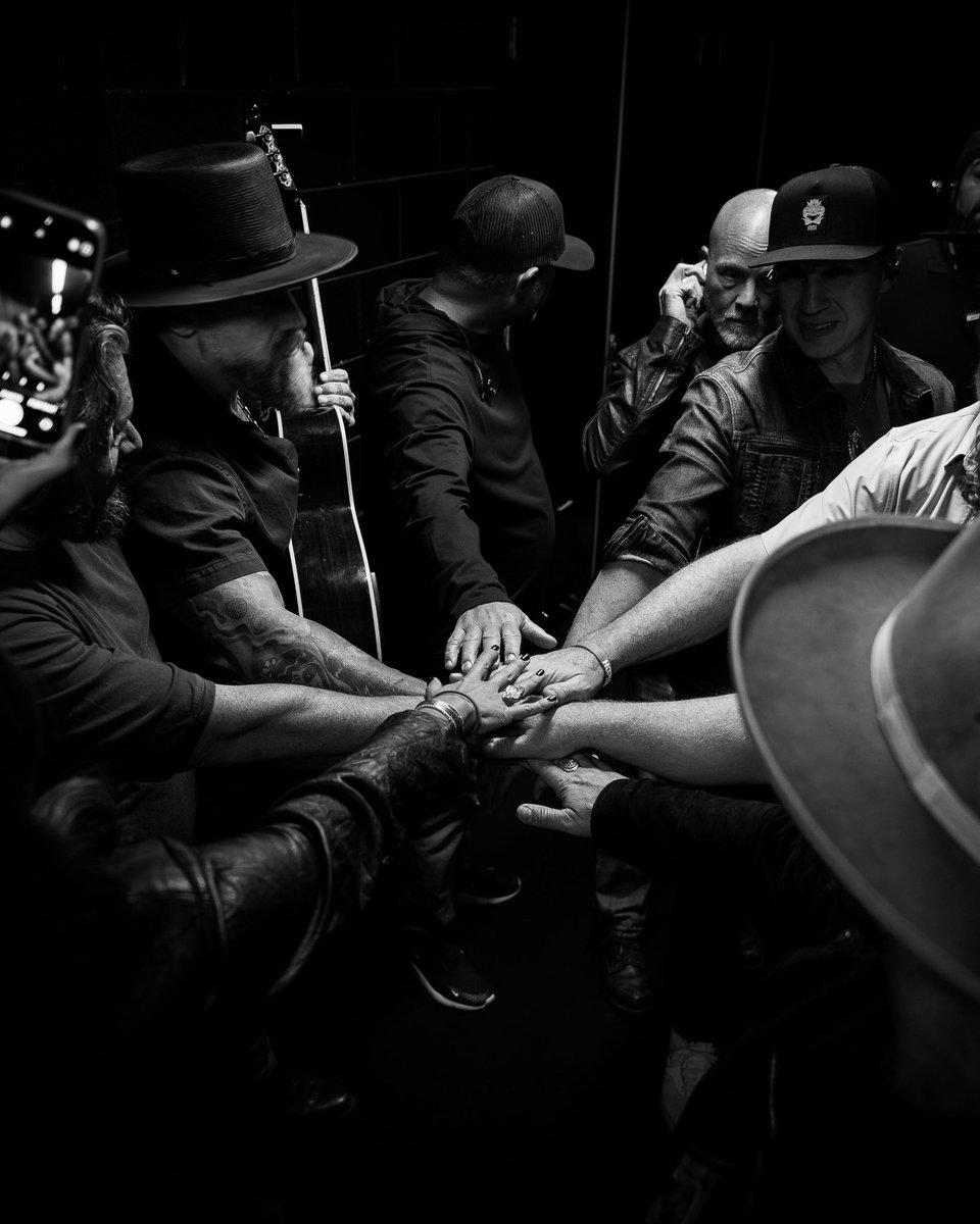 Zac Brown Band tweet media