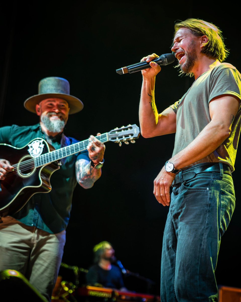 Zac Brown Band tweet media