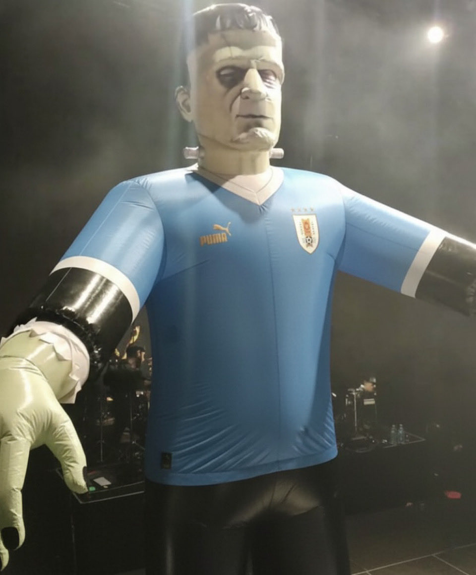 CREO Q FRANKIE TAMBIÉN SE QUEDÓ CON GANAS DE MAS <a href="/AIRBAGoficial/">Patricio Sardelli</a> #AIRBAGENURUGUAYx3