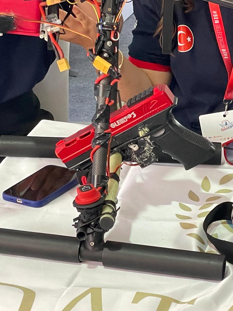 Dmitry Larichev 🚲 tweet media