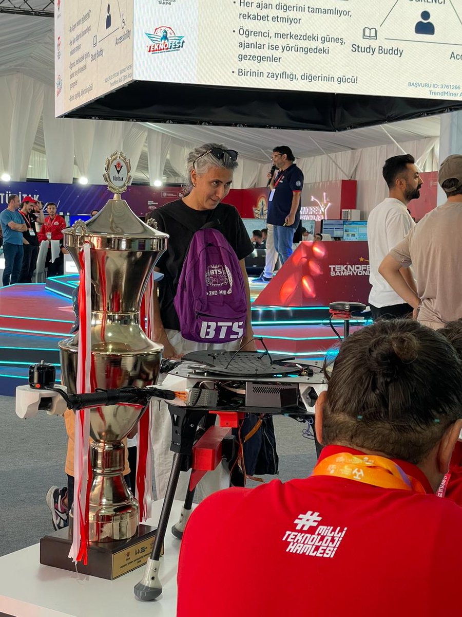 Dmitry Larichev 🚲 tweet media