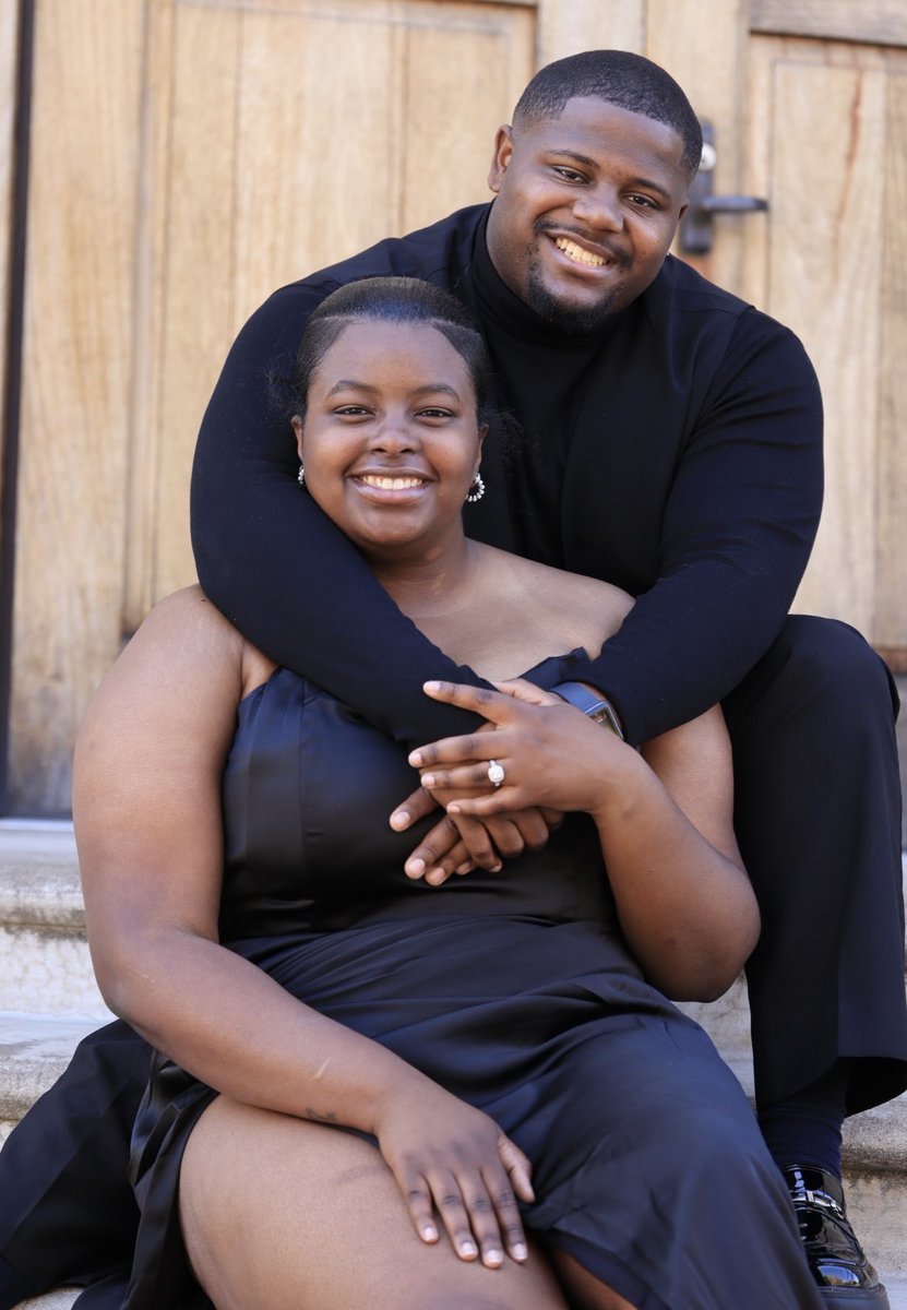 ShaunHall314's tweet photo. You Gone Forever ♾️ Be Mine💙 #Engagement #Love #MyHappyPlace #Year5 https://t.co/WGNlqhDb2u