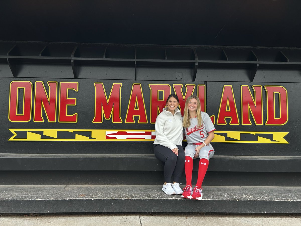 Happy National Coaches Day to the best‼️ Thank you for believing in me and always pushing me. To all of my coaches, past and present, (and future😉) you guys are the best. I hope you enjoyed today and treated yourself❤️ <a href="/GilmourSoftball/">GA Softball</a> <a href="/CoachLaurenKarn/">Lauren Karn</a> <a href="/UnityTorres18U/">Unity Torres</a>