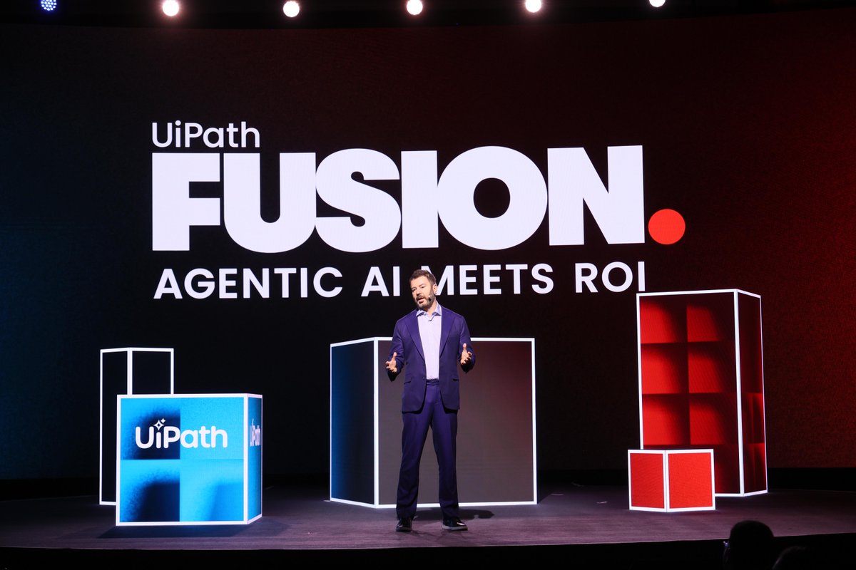 UiPath tweet media