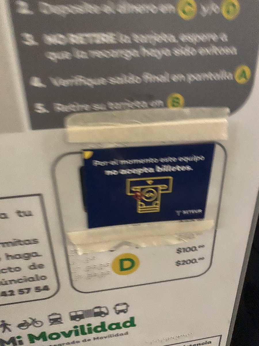EffyGtz's tweet photo. Padrísimo será que después de 117 días que la estación La Normal @SITEURJAL se encuentra en terribles condiciones, vengan a hacer una nota de lo insostenible que se ha vuelto este “servicio” (en cualquier estación) @nmasguadalajara @Trafico_ZMG @TVAztecaJalisco @CANAL44TV https://t.co/PIoqyx1VzJ