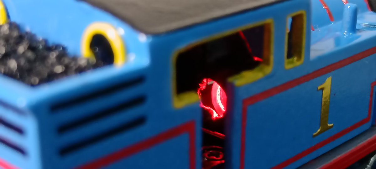 lmsseraphim's tweet photo. Presenting… My Style of Thomas the Tank Engine!

Everyone has their own take on Thomas, and this is mine. I used a 2004 talkative Thomas, a perfect size and shape.

To make up for him being in unmotorize, a special feature was added, a Glowing Firebox! https://t.co/WRh68FGg4J