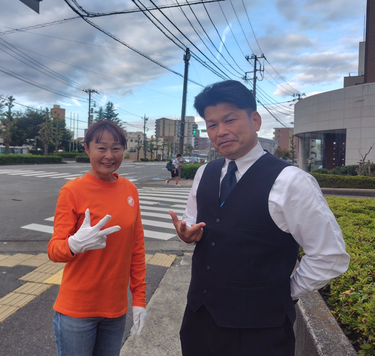 momimayu122's tweet photo. おはようございます✨
今朝の沼津は曇り☁️

『党員になりました‼️』と報告に来てくださった男性🙌🏻✨
静岡第6支部にぞくぞくと仲間が増えてます🫶🏻
『力になりたい‼️』と皆さん集まってくださって本当に心強い👍🏻
ますますやる氣スイッチが入ります😆🔥笑

今日も皆さんにたくさんの幸あれ〜🍀✨
#参政党 https://t.co/MnofT3EsNJ