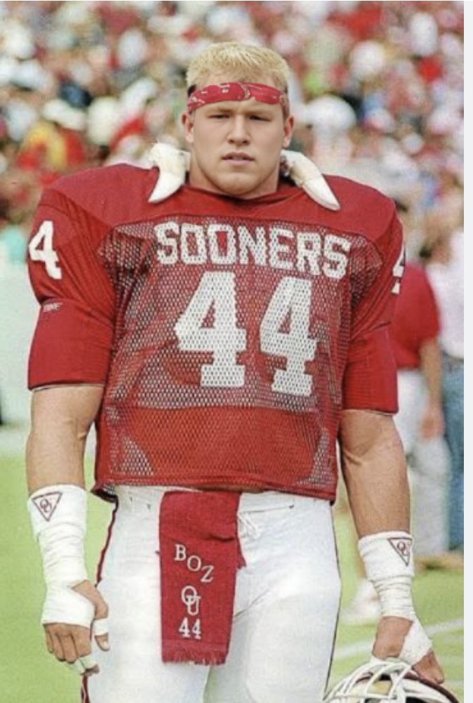 thesooner55's tweet photo. @_willcompton @JoshPateCFB @_willcompton come on brother, you know deep down you really wanted to be a Sooner LB wearing that #44 like The Boz https://t.co/78Be9dnHBB