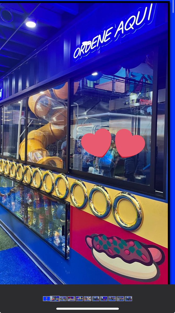 Erendearing's tweet photo. Helped launch Sonic The Hedgehog Fast Dogs in Monterrey Mexico ✨💖
Super proud of this one! Excited for all the initiatives we have planned for LATAM 🤗

#SonicTheHedegehog #Sonic 
#SonicLatam 
(credit to original poster for the meal image) https://t.co/pBdYCIdDsM