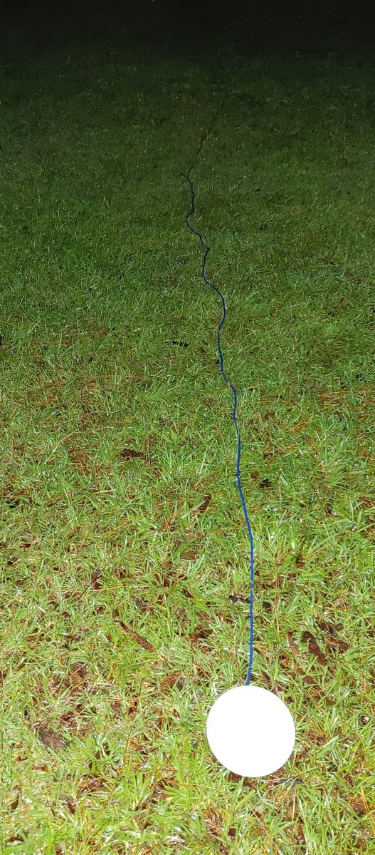 AzimathX's tweet image. Trying something new to get wifi while I cut the last 4 blocks.
(Rock or something to prop the router up not pictured)
twitch.tv/azimath