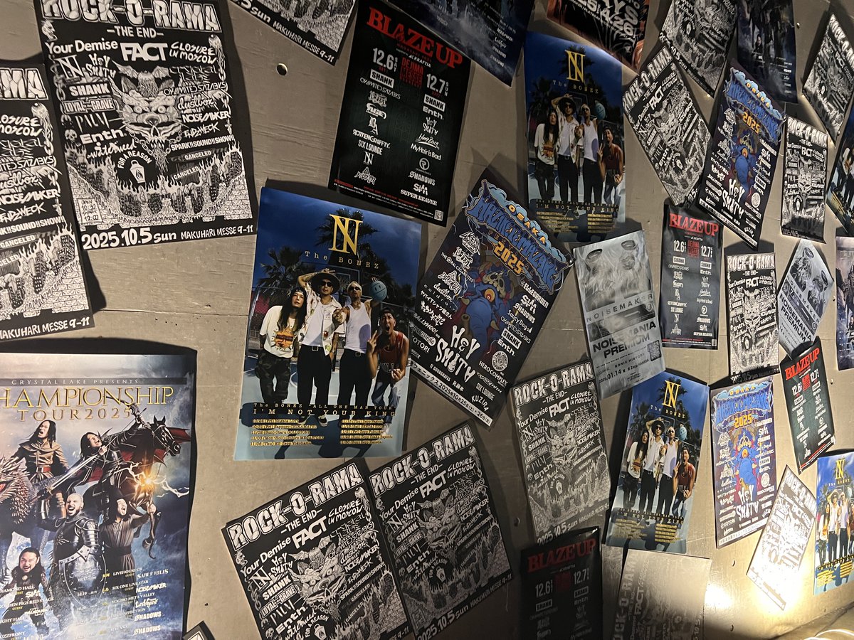 こうの tweet media