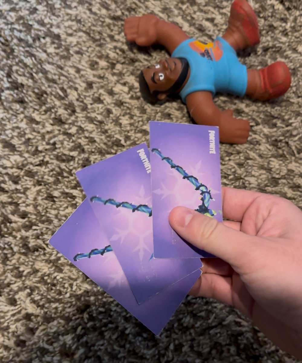 Ghost Evrizzle tweet media