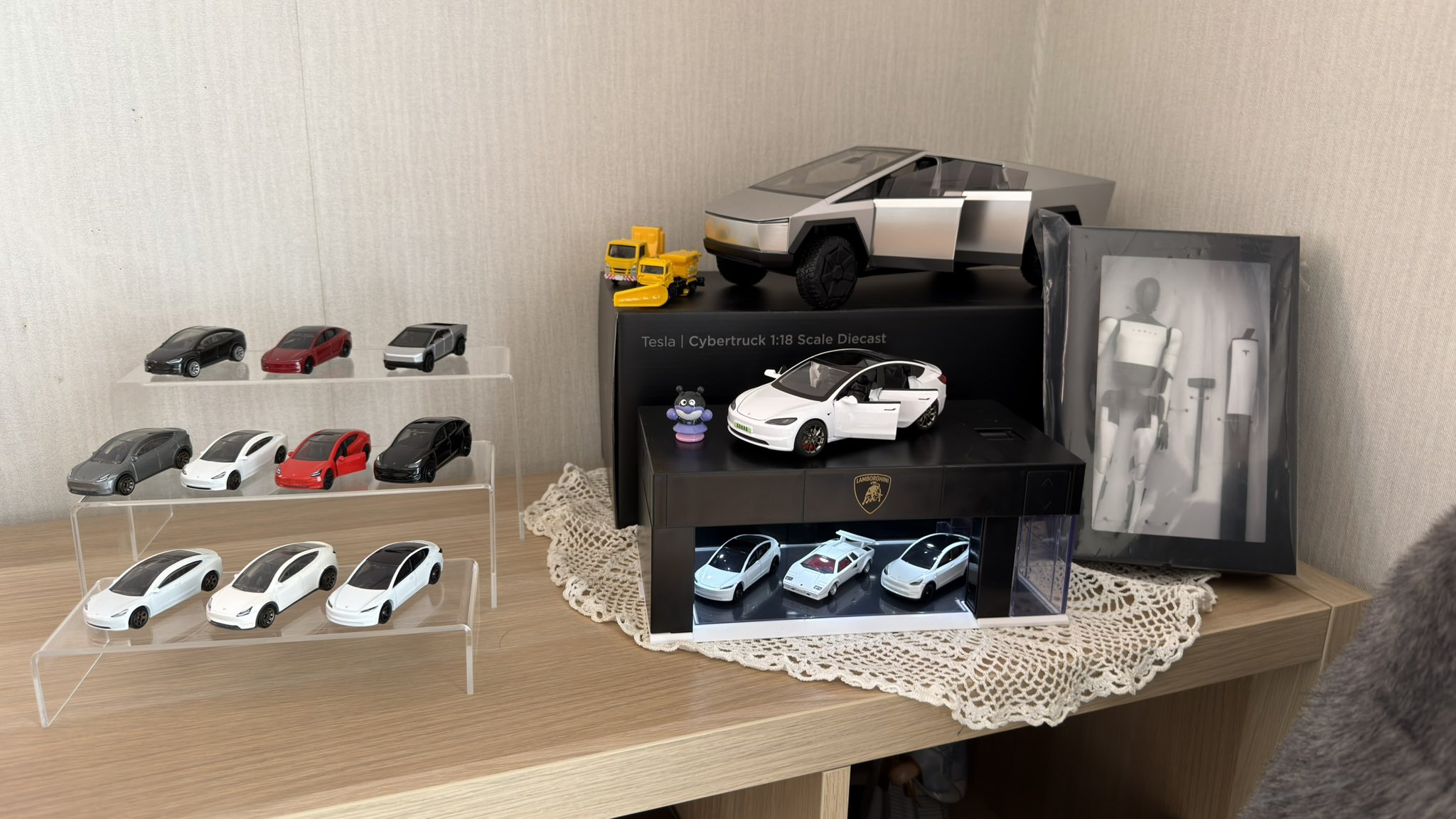 ミニカーいろいろ！気になるものあれば質問ください！ トミカ☆高級ミニカーを開封してコンボイ出発！ホンダNSXも参加