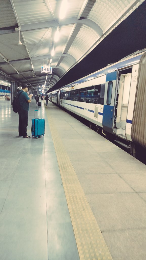 07Tarunnn's tweet photo. Leaving with memories, lessons, and friendships that’ll stay forever ❤️ 
TEAM KODR @sheryians_
@harshbhaiyaa @ankurdotio 
We came as learners, left as a family. The code will fade, but the memories won’t https://t.co/dMHK8ZAuum