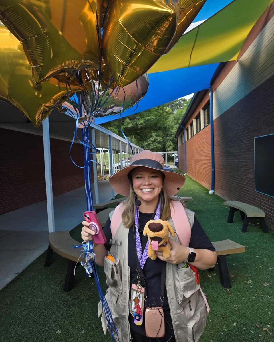 Kelly Sessoms kicked off this season of the Sphero Global Challenge in an unforgettable way. ⬇️

"Every year I try to do a fun introduction to the theme for the kiddos. This year I dressed like a character from the movie "Up". I told them I'd be their wilderness guide. 😂"