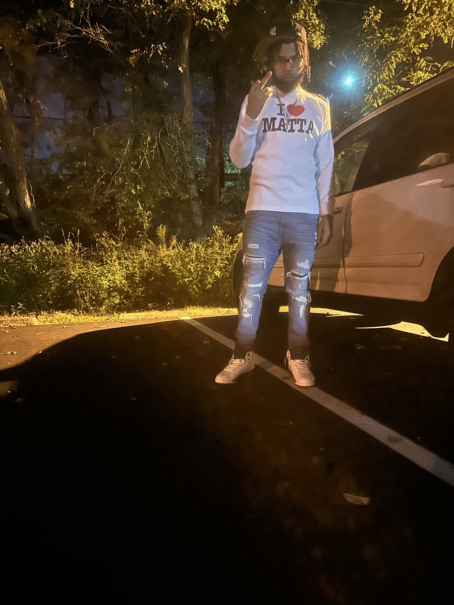 2Slicks4's tweet photo. SlicksTheGrinch🧟‍♂️🧟‍♂️ https://t.co/M8kgpbQFW0