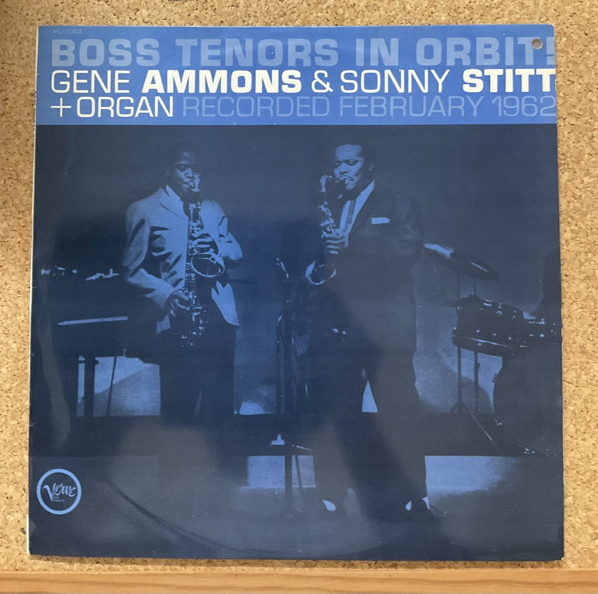 takanomasajazz's tweet photo. おはよう御座います。今日は、 #SonnyStitt が聴きたくて #GeneAmmons とOrgan #DonPatterson のアルバム 『Boss Tetenor In Orbit 』 バックのOrganTrioがサックスの2人を盛り上げる、曲もJohnBrown’s Body,ByeBye Blackbird等スタンダード多く,楽しい。 #かっこいいハモンドオルガン https://t.co/uU9X3J02xV