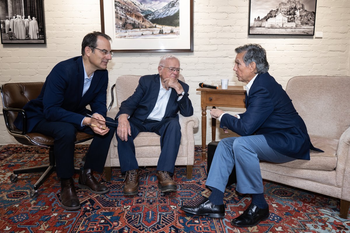 pweiser's tweet photo. Former Governor Roy Romer and former Mayor Federico Pena are national treasures. I am honored to have both of them on my team, and am inspired by their leadership. This morning's fireside chat with them revealed what made them so special. I will be sharing more about that soon. https://t.co/zoqdO4NDQQ