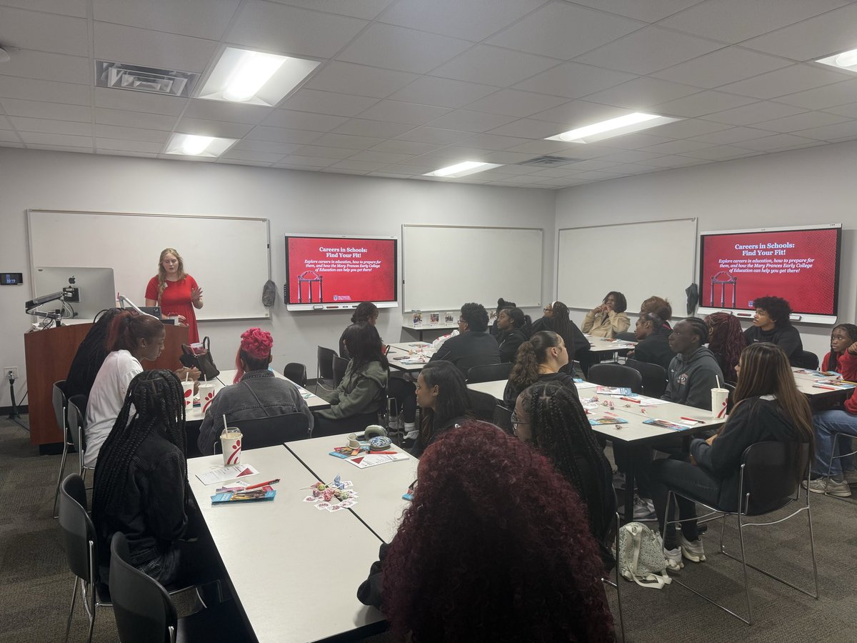 DHS_WBL's tweet image. Ms. Merideth’s ECE class toured the @ugamfecoe today. #futureeducators