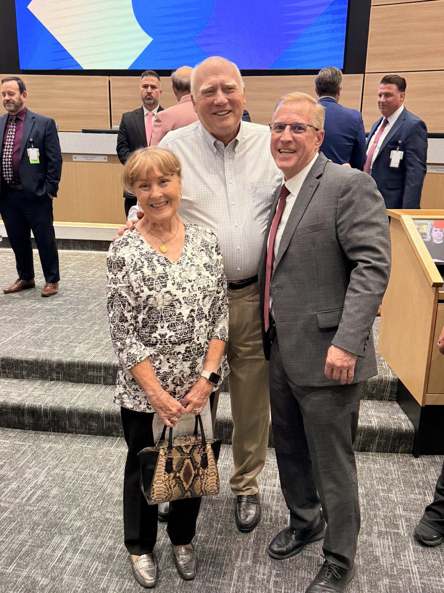 Becky Denton tweet media