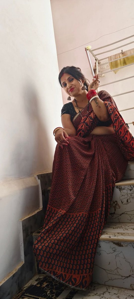जवान हो बेशक जवानी के मजे लो लेकिन 👰‍♀️🥰

मजे लेने और भविष्य बर्बाद करने में फर्क पता हो😍💝🙏🙏

       🤎❤️🖤🤎❤️🖤🧡