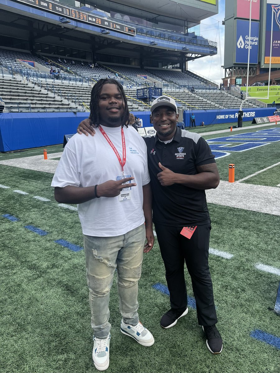 Demorrsion Brown tweet media