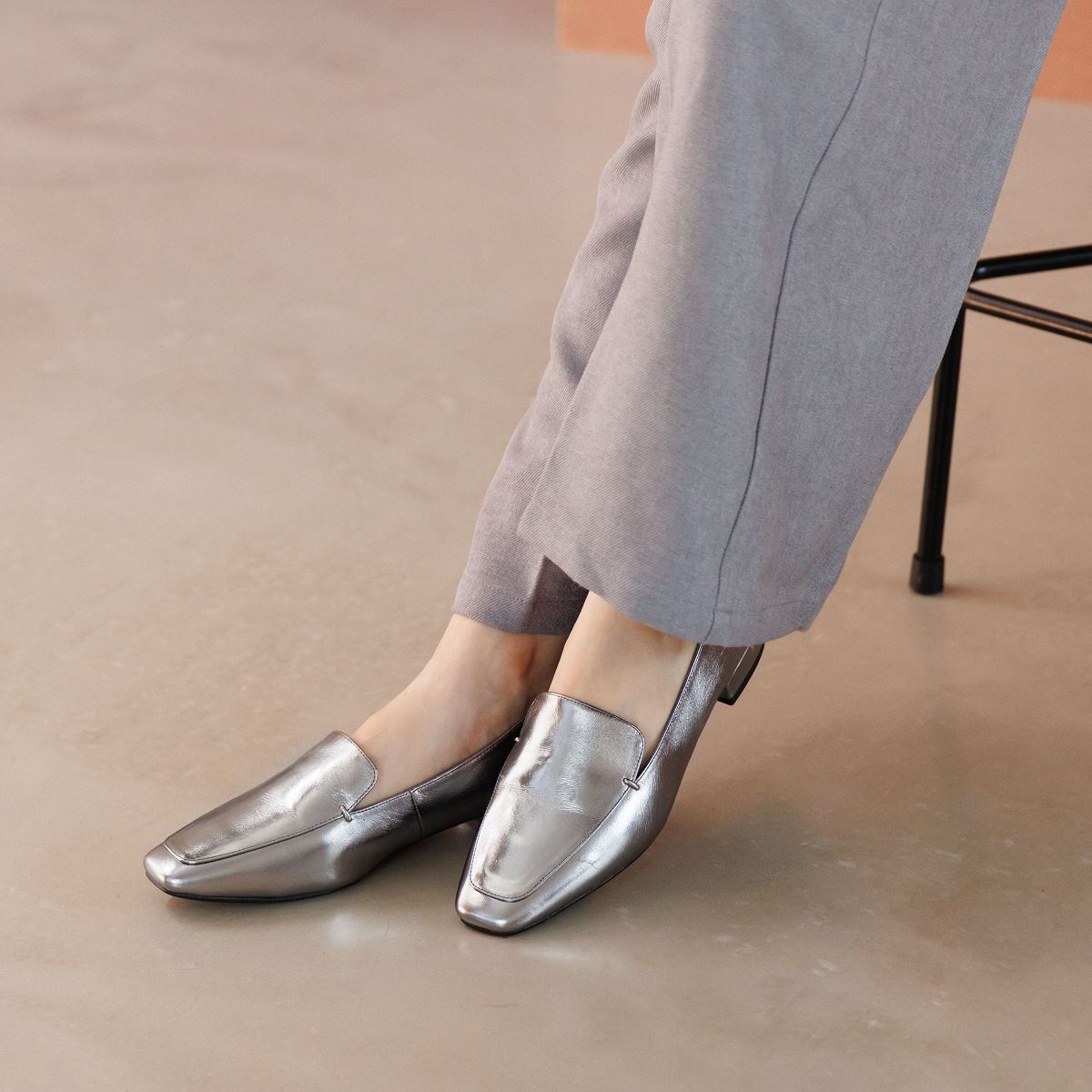 kirakiraboshiメタルアクセントローファー 新品未使用 卑弥呼 卑弥呼の限定品【WEB限定】【本革】メタルアクセント