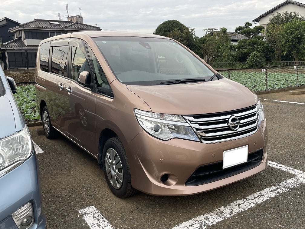 maru1555's tweet photo. 以前お知らせした、今後の予定車のうち
26〜27年のセレナ2台(画像の)は先に成約になりました

次は25年の20G  シルバー
6.9万キロ　60万円以下を予定しています

よろしくお願い致します https://t.co/mqEguMQ8Eh