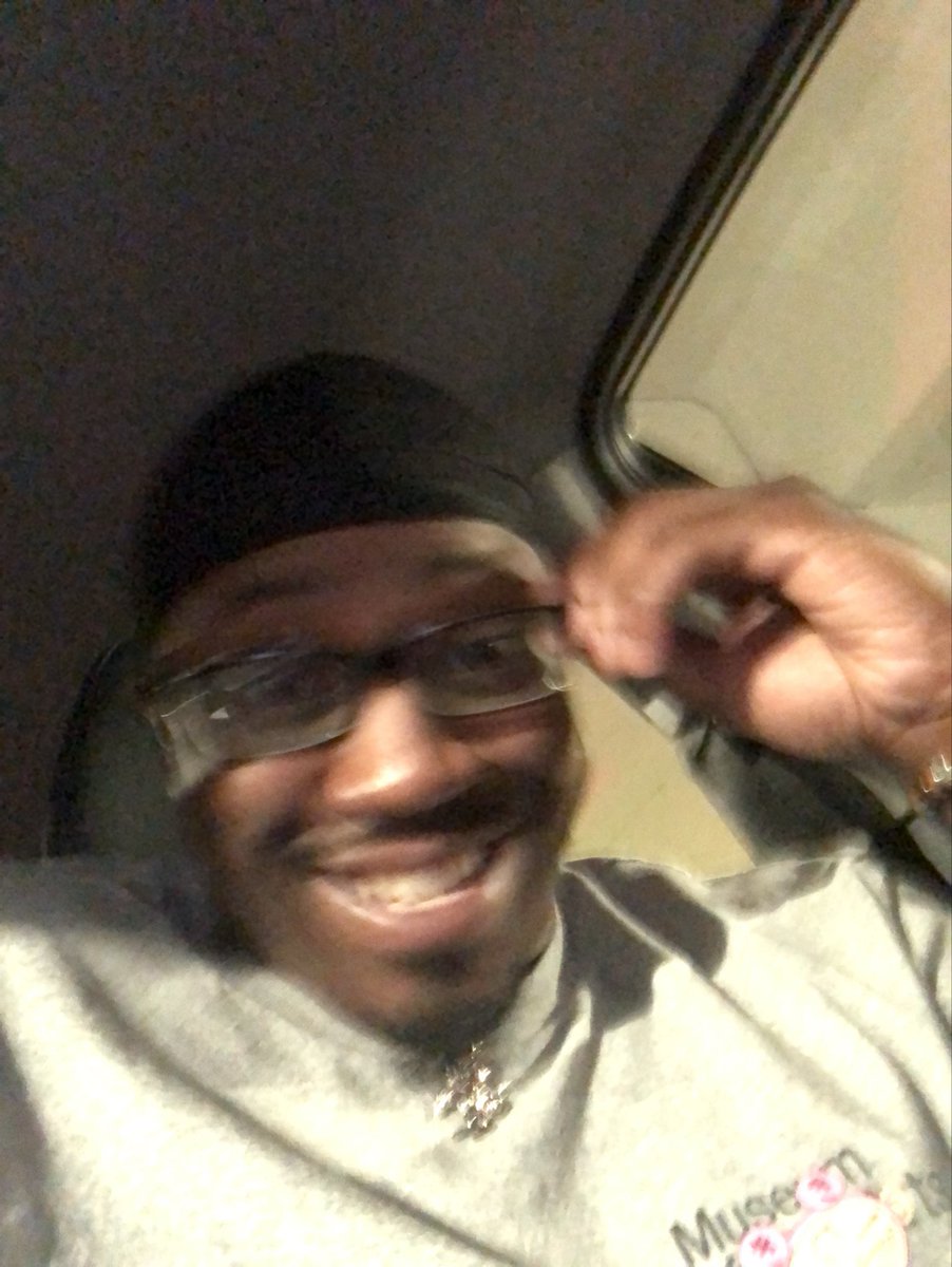 BeeNyce's tweet photo. @SplashxMuyi Legend fr https://t.co/nVF3rxbXBE