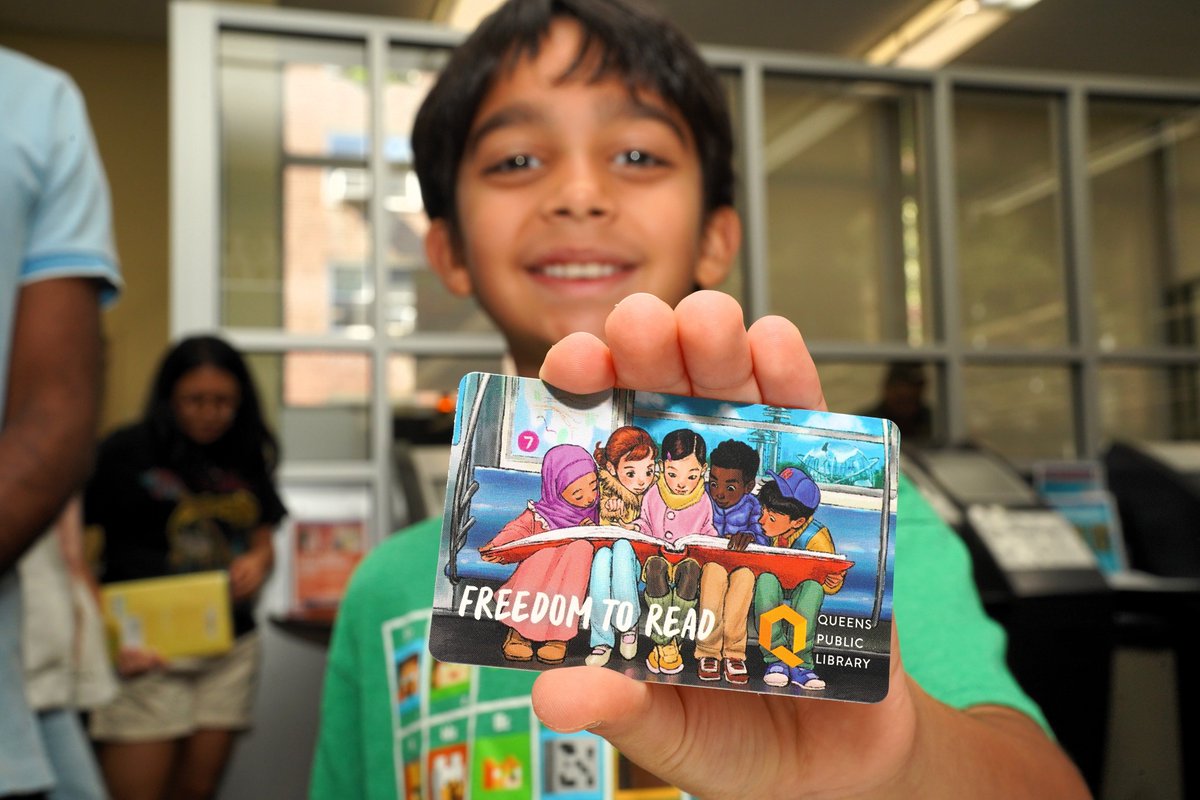 QPLNYC's tweet image. Thank you to #FreedomToRead Card artist Sammi Wu, @CMShekarK, @CatalinaCruzNY, and everyone who joined us on Oct. 4 at Jackson Heights Library as we celebrated the debut of QPL&apos;s Freedom to Read Special Edition Library Card! 
#BannedBooksWeek 
instagram.com/qplnyc/p/DPfMN…