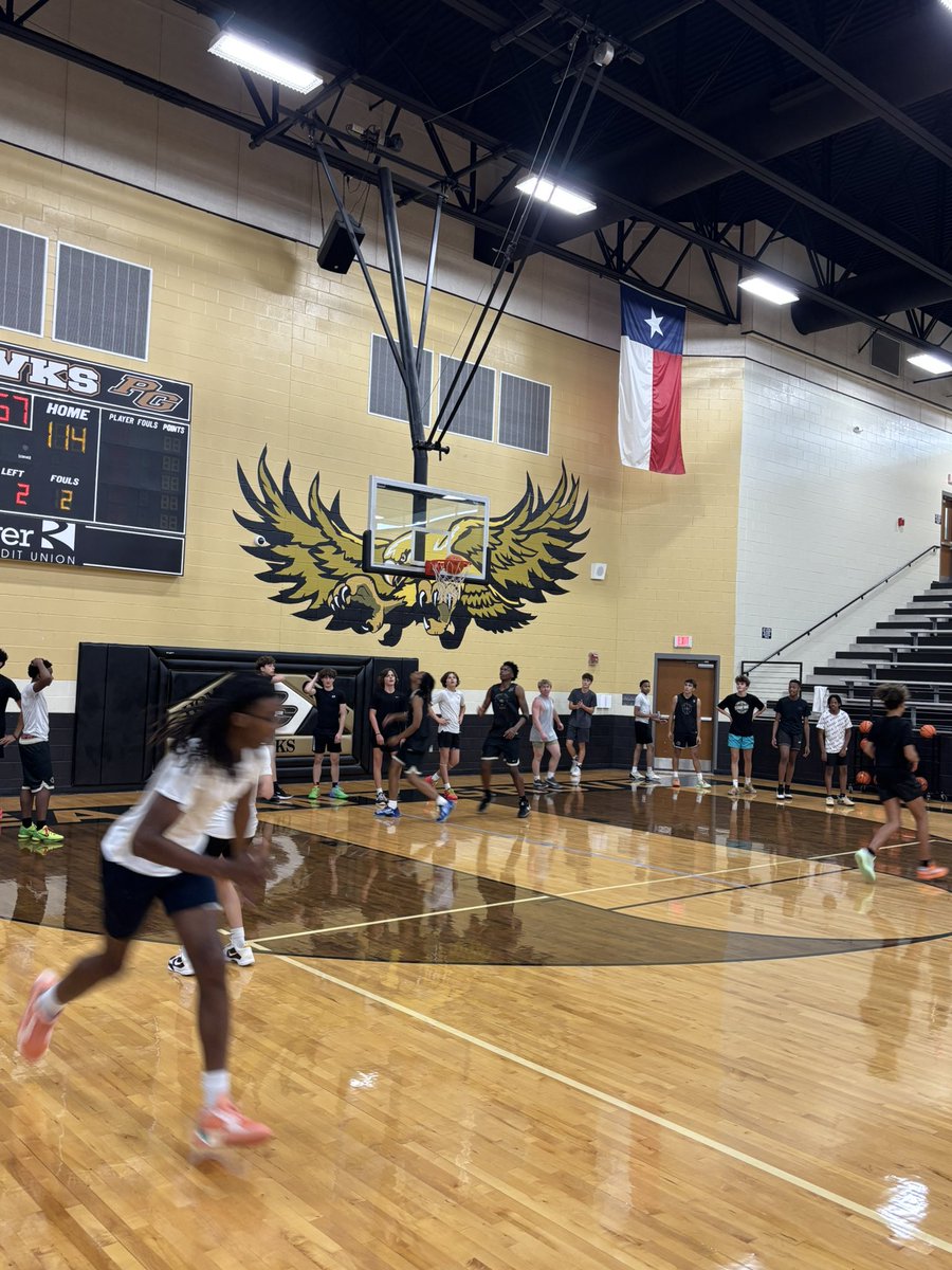 As the season gets closer and closer.. PG basketball is capitalizing on each day! One step closer, one day at a time ‼️