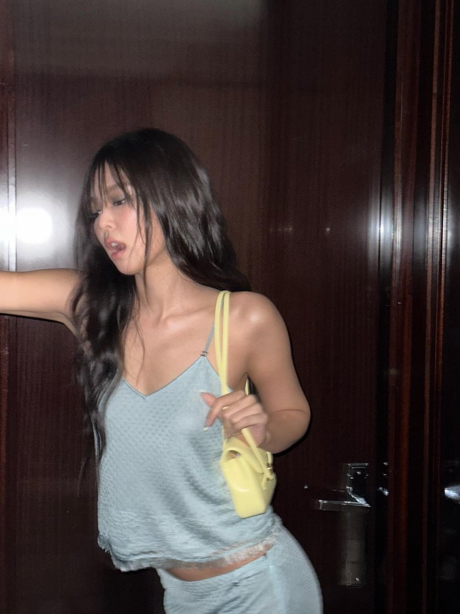 jnksxst's tweet image. M-MOMMY?!?!🥵