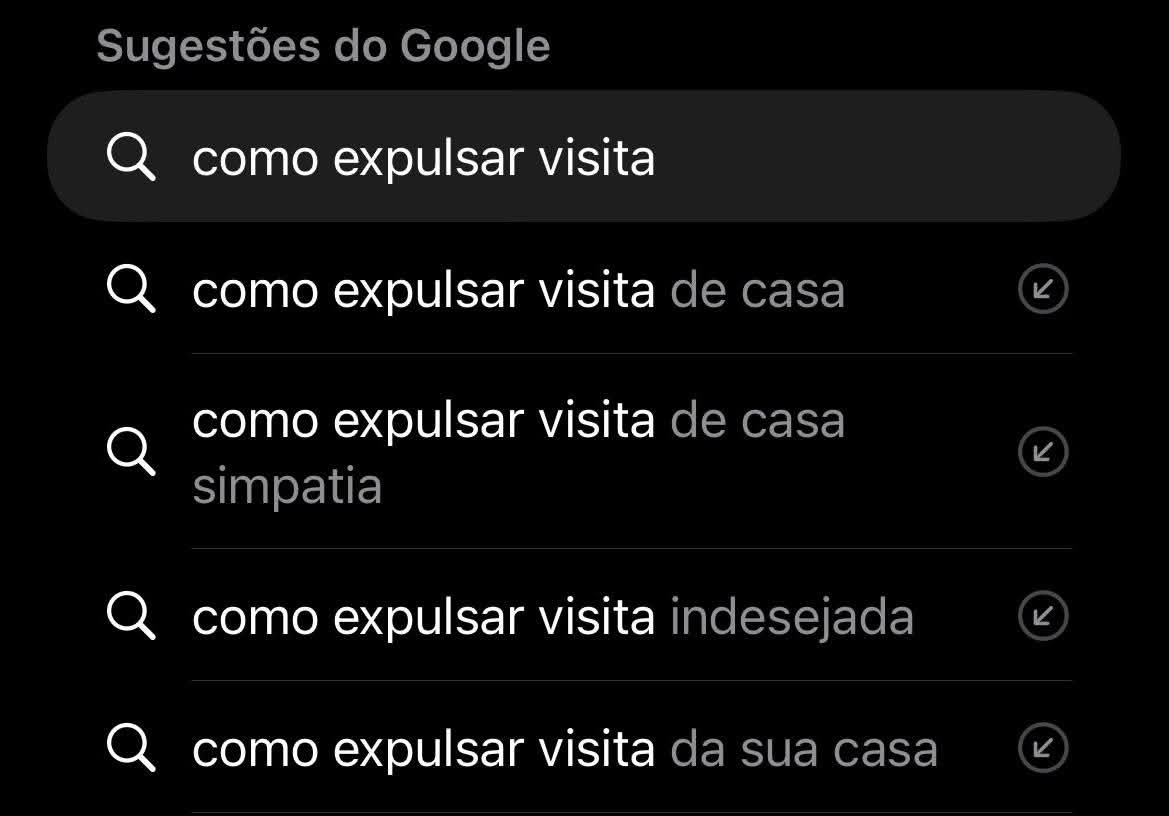 AGORA: Vaza as pesquisas do jogador Vini Jr no Google