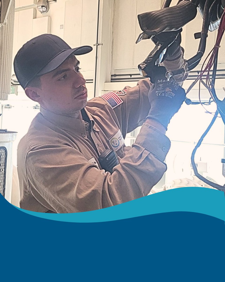 21 departments, 1 mission: to provide a reliable, high quality water supply in a cost-effective and environmentally responsible manner. Join us in raising a glass (of delicious tap water) to OCWD’s amazing 227 employees and 20 interns! #WaterProfessionalsAppreciationWeek