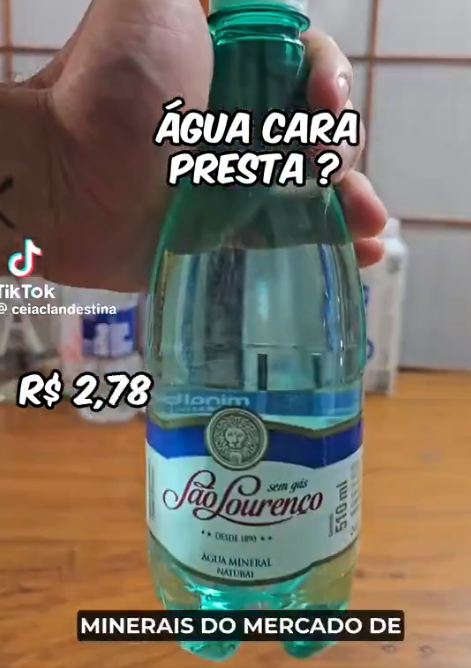 HenriqueShib's tweet photo. @vlucasrocha Essa aqui eu pego na fonte de graça todo dia. https://t.co/jWJdLbsk54